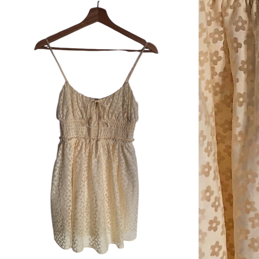 URBAN OUTFITTERS Cream Burnout Daisy Floral Smocked Mini Dress Size Small